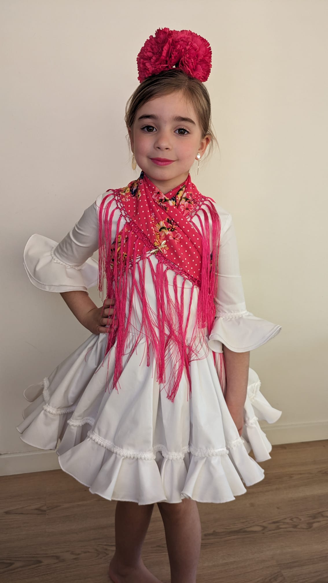 Traje de flamenca corto de capa blanco MiBebesito