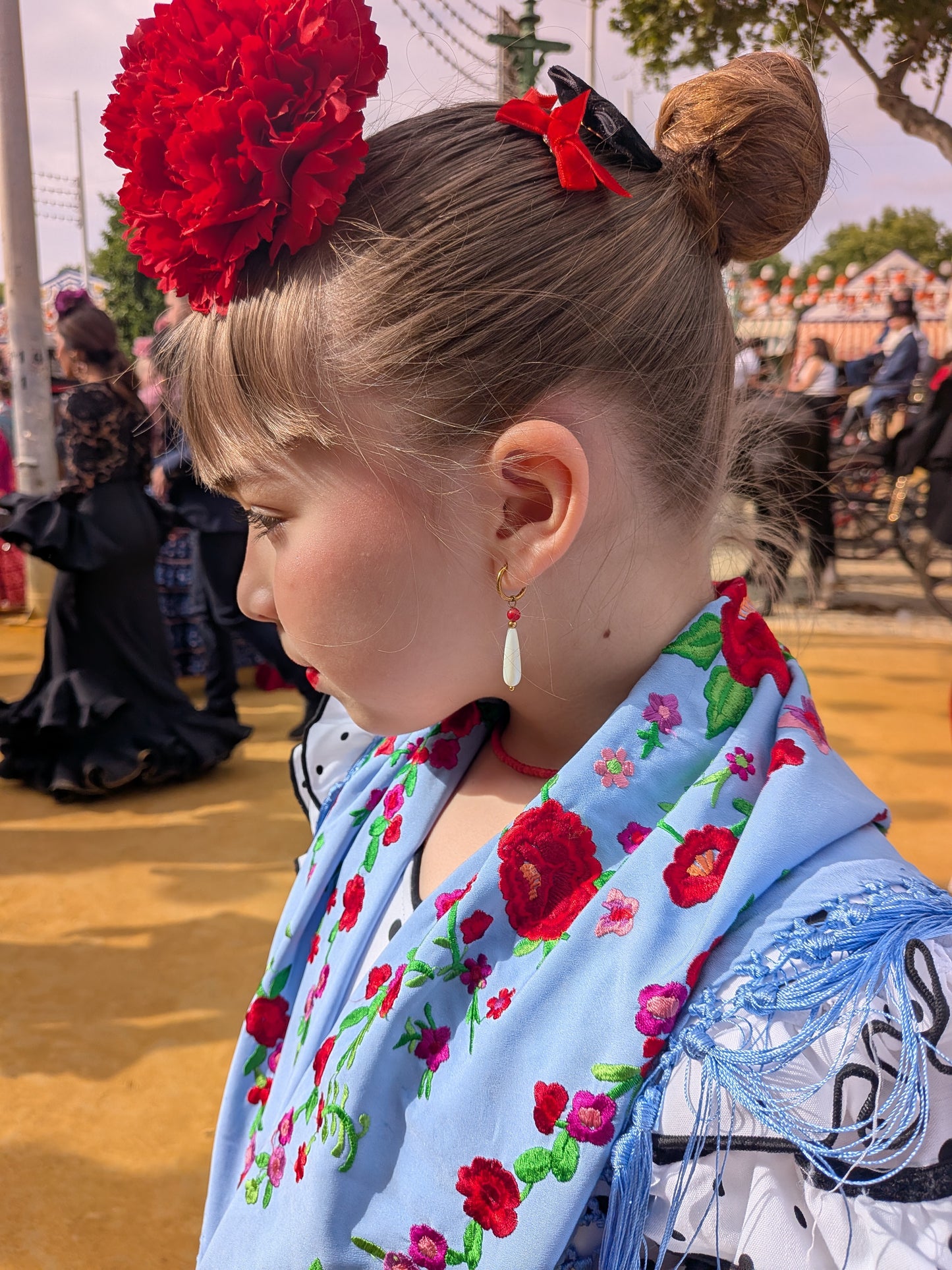 Pendientes lágrima niña nacar