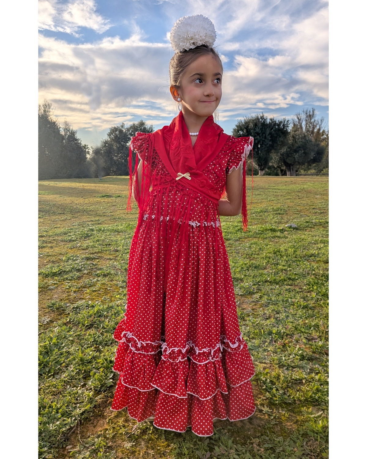 Vestido flamenca niña rojo con lunar blanco y mantoncillo a juego para feria - MiBebesito